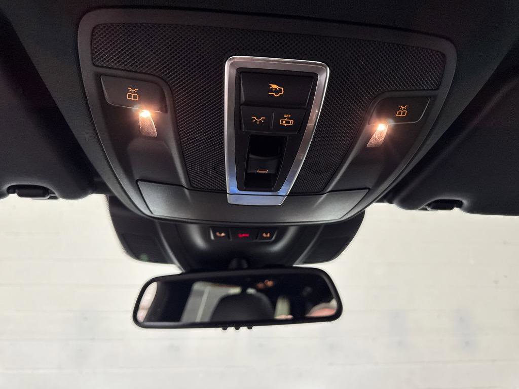 Used 2018 Mercedes-Benz GLS 450 4MATIC image 53