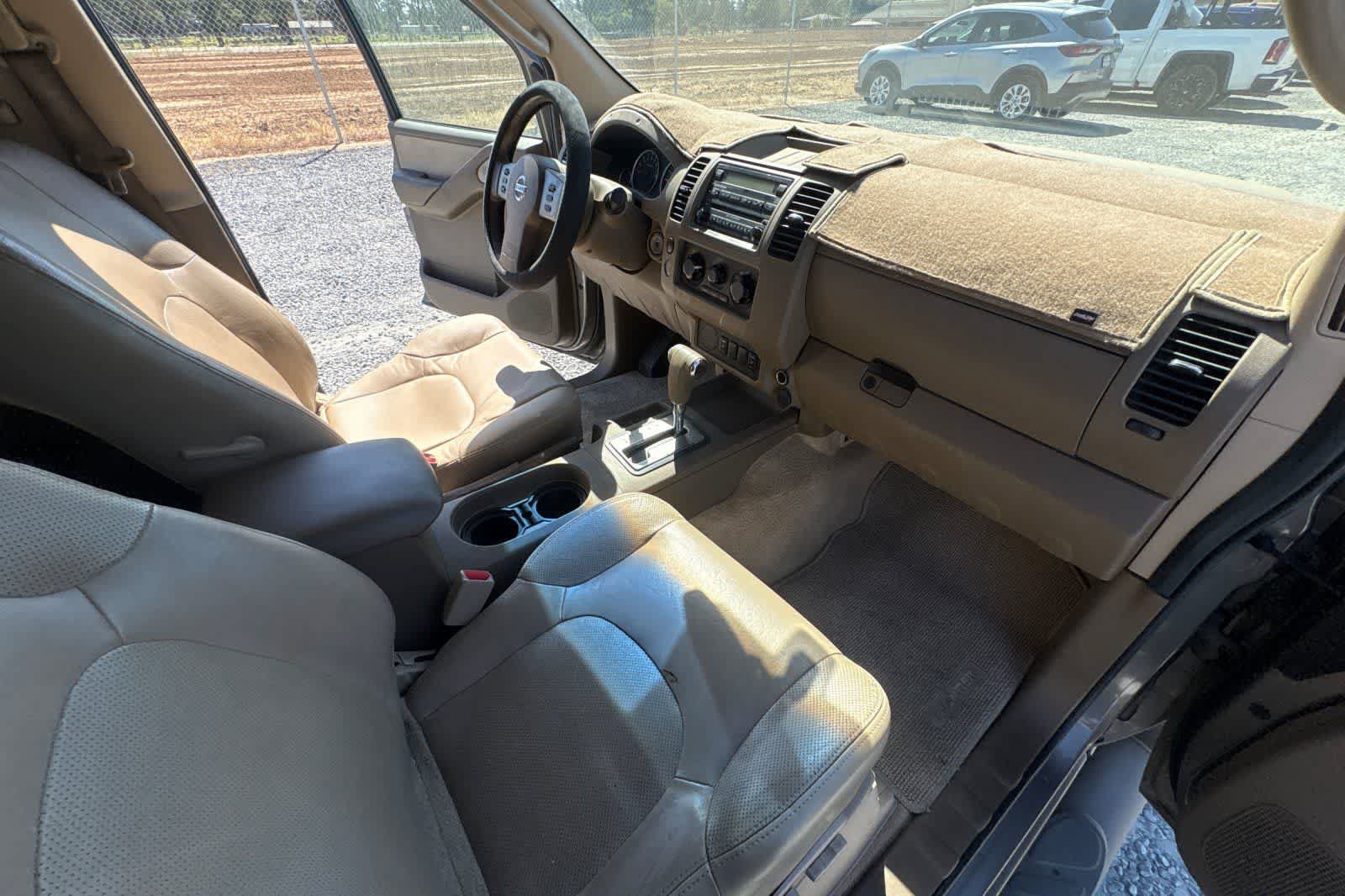 Used 2006 Nissan Frontier LE w/ (X01) Leather Pkg RWD image 17