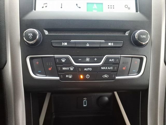 Used 2018 Ford Fusion SE w/ Equipment Group 602A image 23