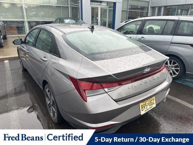 Used 2023 Hyundai Elantra SEL w/ Convenience Package image 7