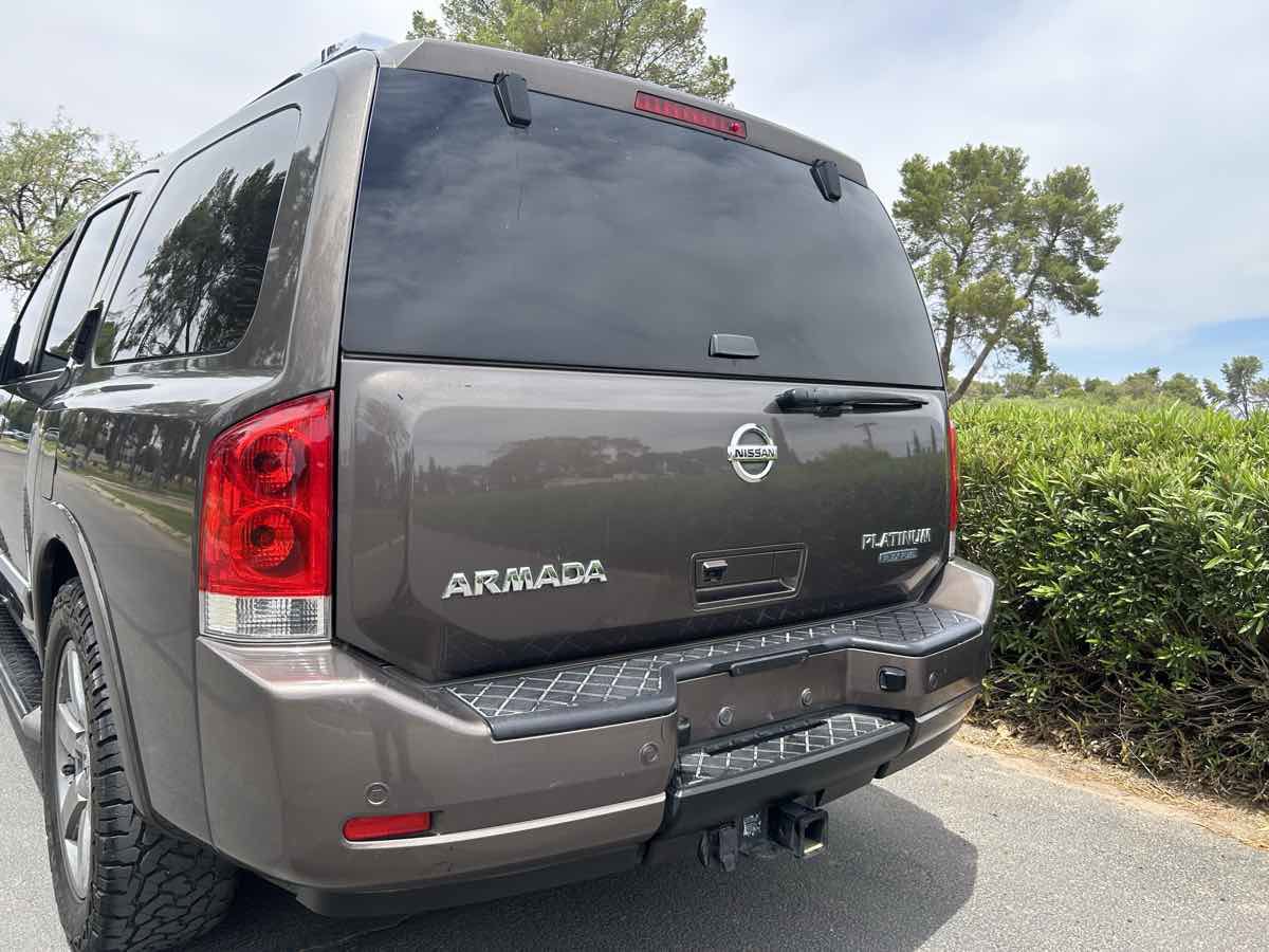 Used 2013 Nissan Armada Platinum image 7