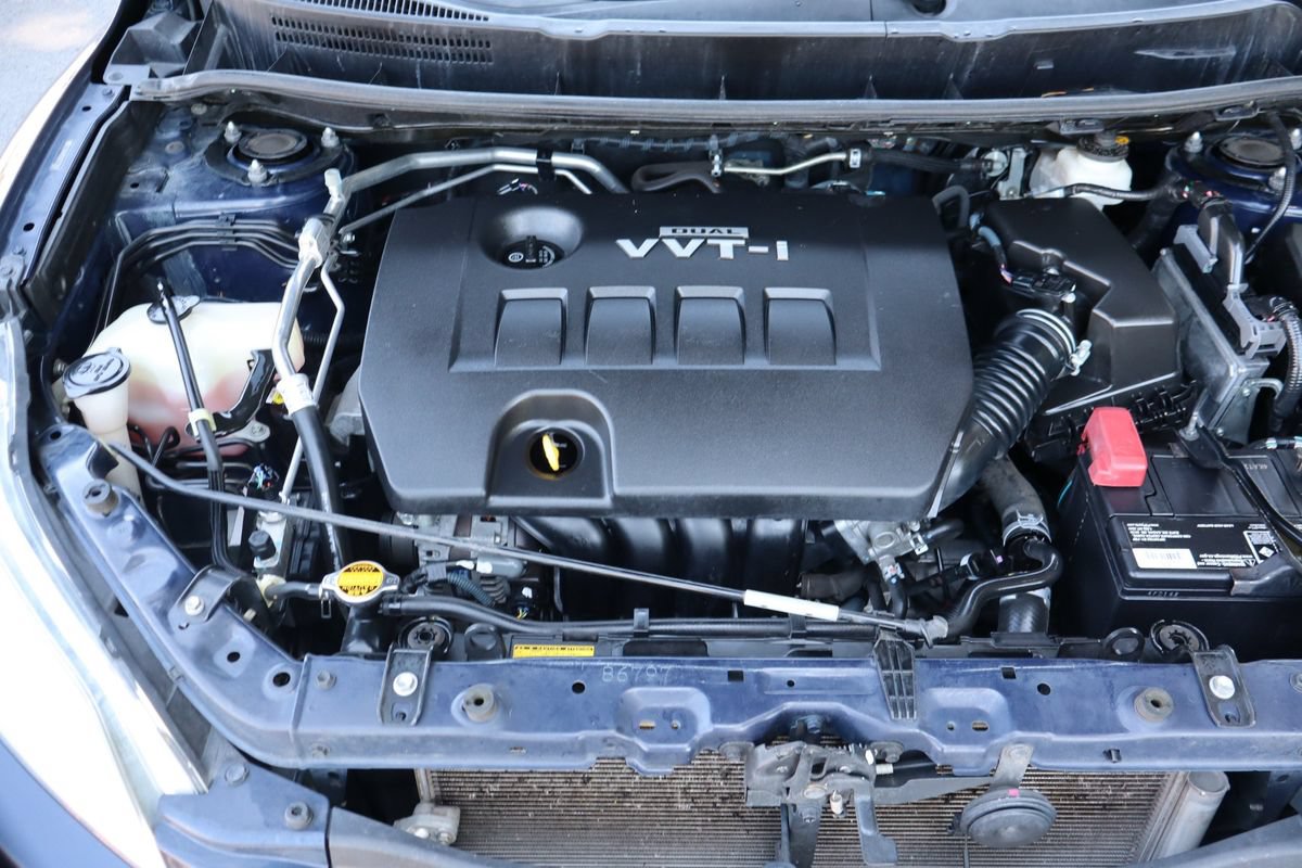 Used 2009 Toyota Matrix FWD image 35