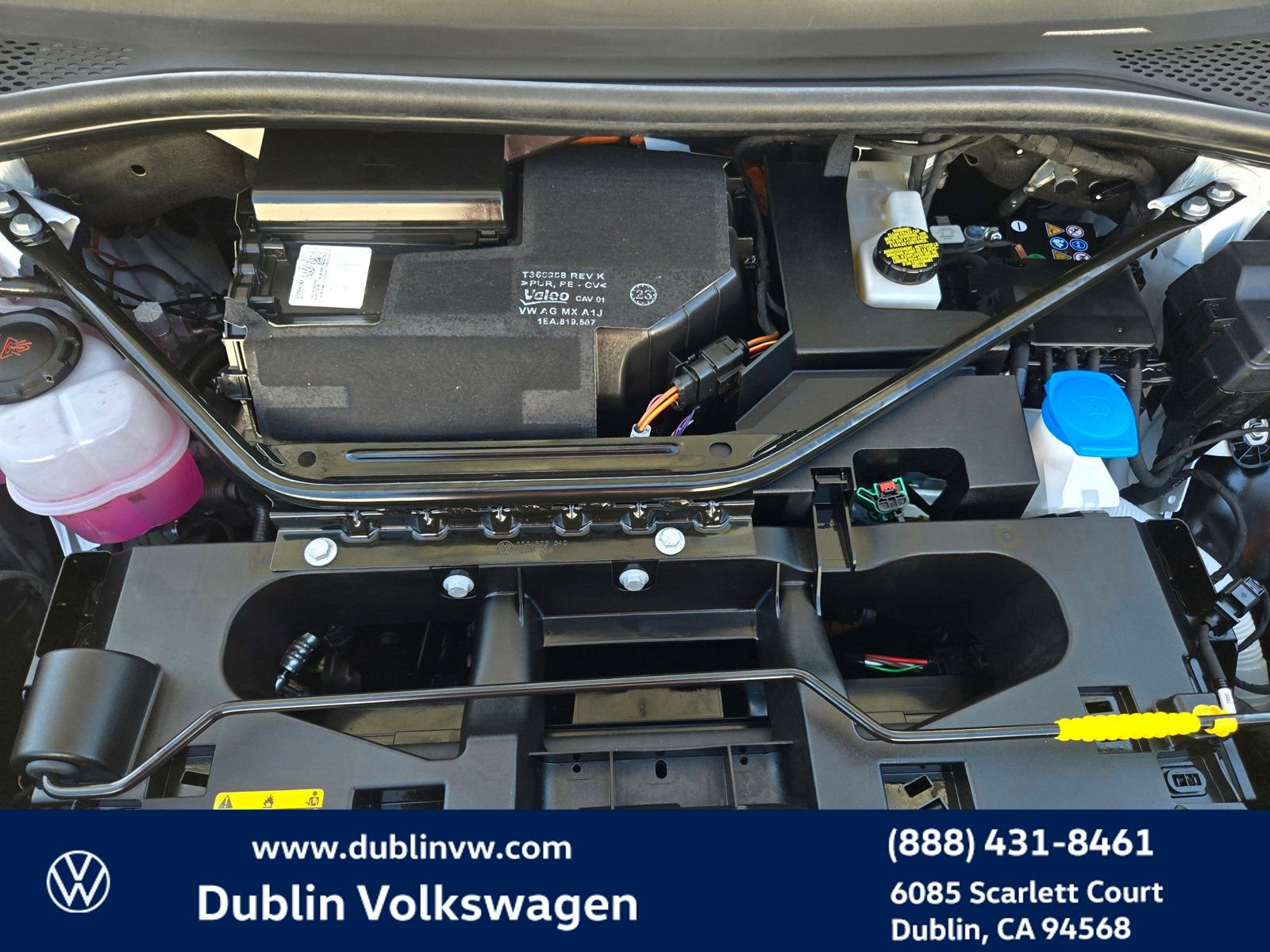 Used 2023 Volkswagen ID.4 Pro S AWD/4WD image 25