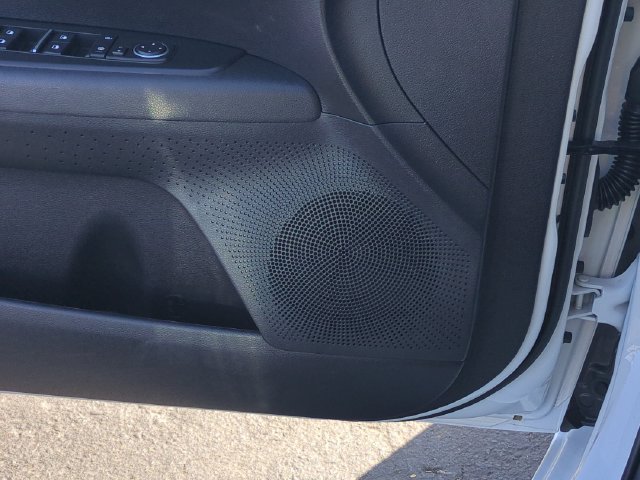 Certified 2023 Kia Forte LXS FWD image 25