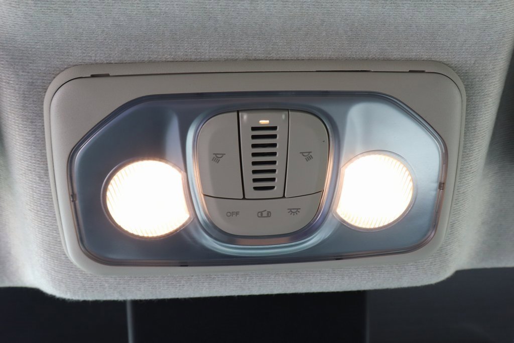 Used 2025 RAM ProMaster 3500 w/ Convenience Group image 26