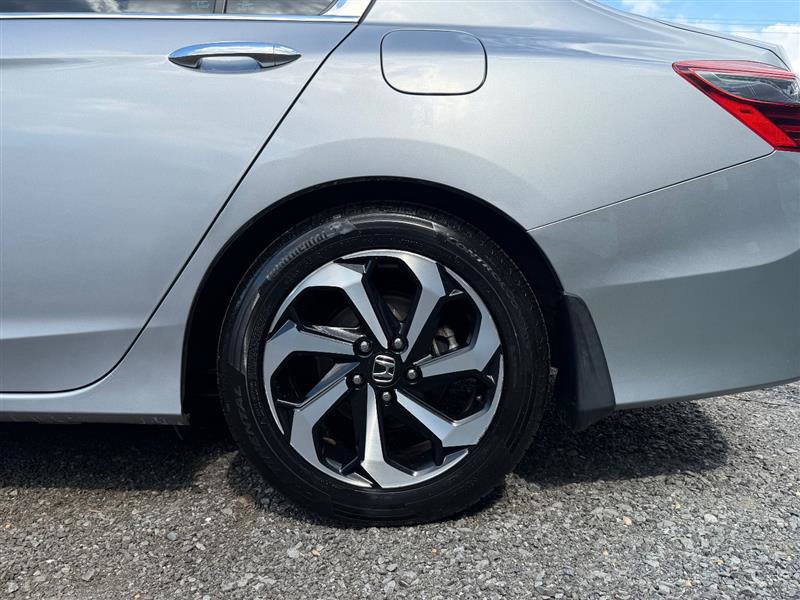 Used 2016 Honda Accord EX-L image 9