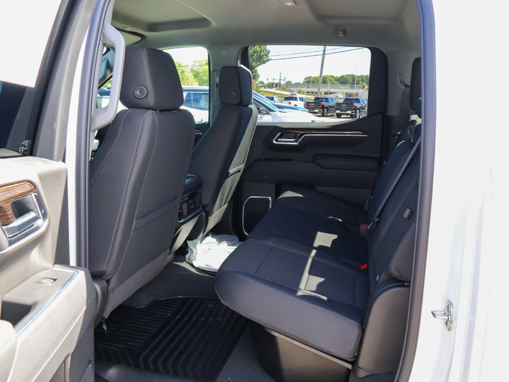 New 2026 GMC Sierra 1500 Elevation w/ Preferred Package AWD/4WD image 9