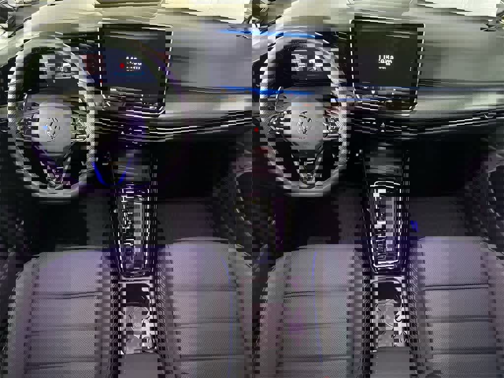 New 2026 Volkswagen Golf image 24