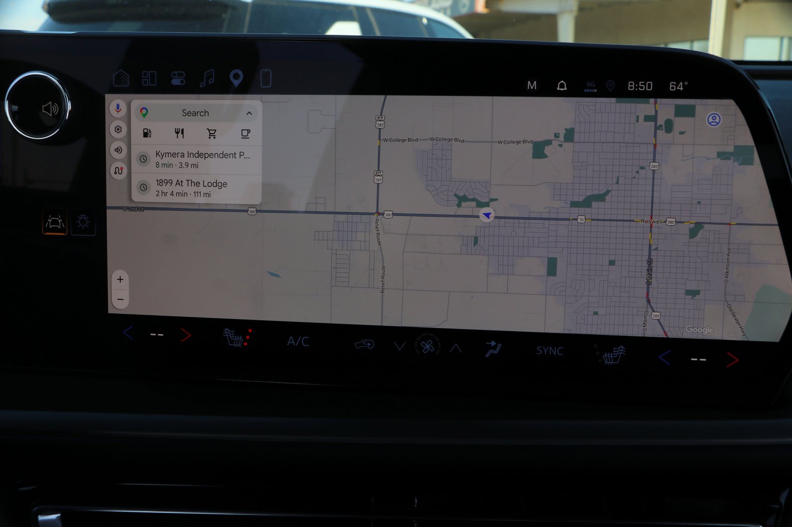 Used 2026 Chevrolet Traverse LT image 24