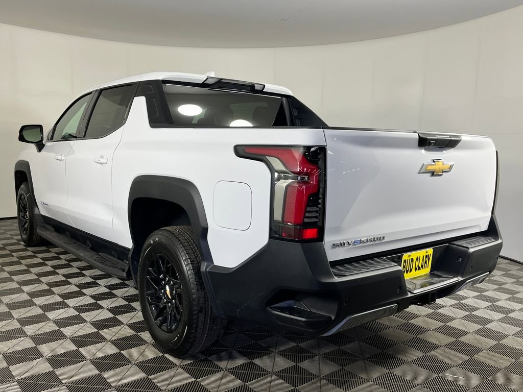 New 2026 Chevrolet Silverado EV LT AWD/4WD image 8