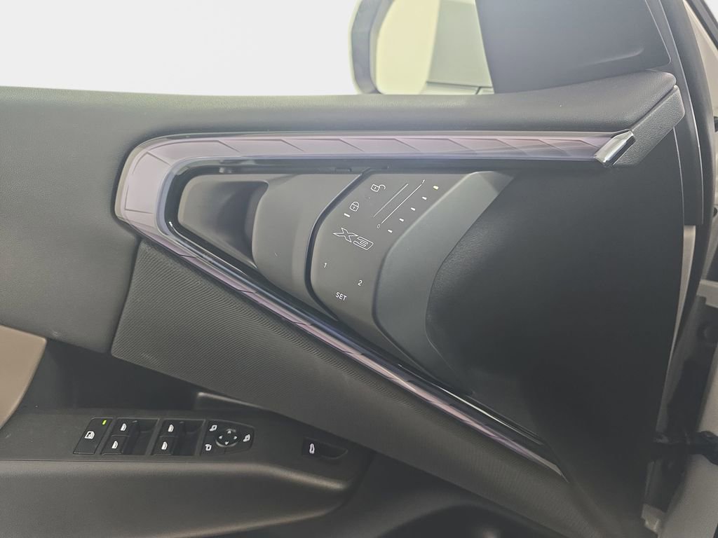 Used 2025 BMW X3 xDrive30i w/ Premium Package image 30