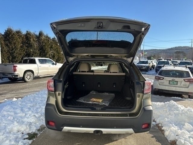 Certified 2023 Subaru Outback Limited XT image 5