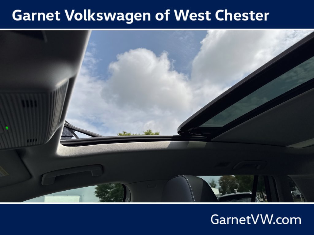 New 2026 Volkswagen Tiguan SE AWD/4WD image 25