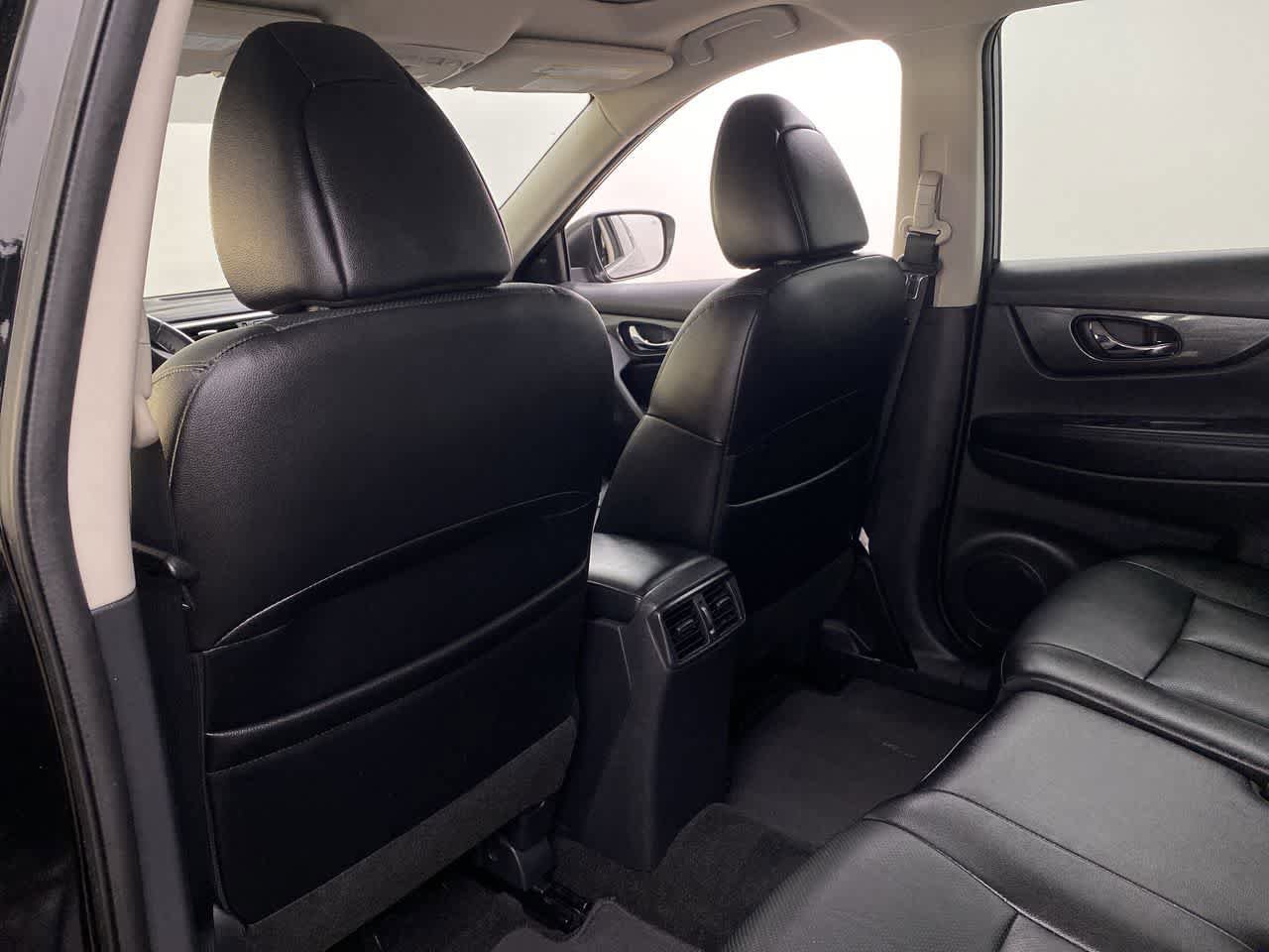 Used 2016 Nissan Rogue SL w/ SL Premium Package image 17
