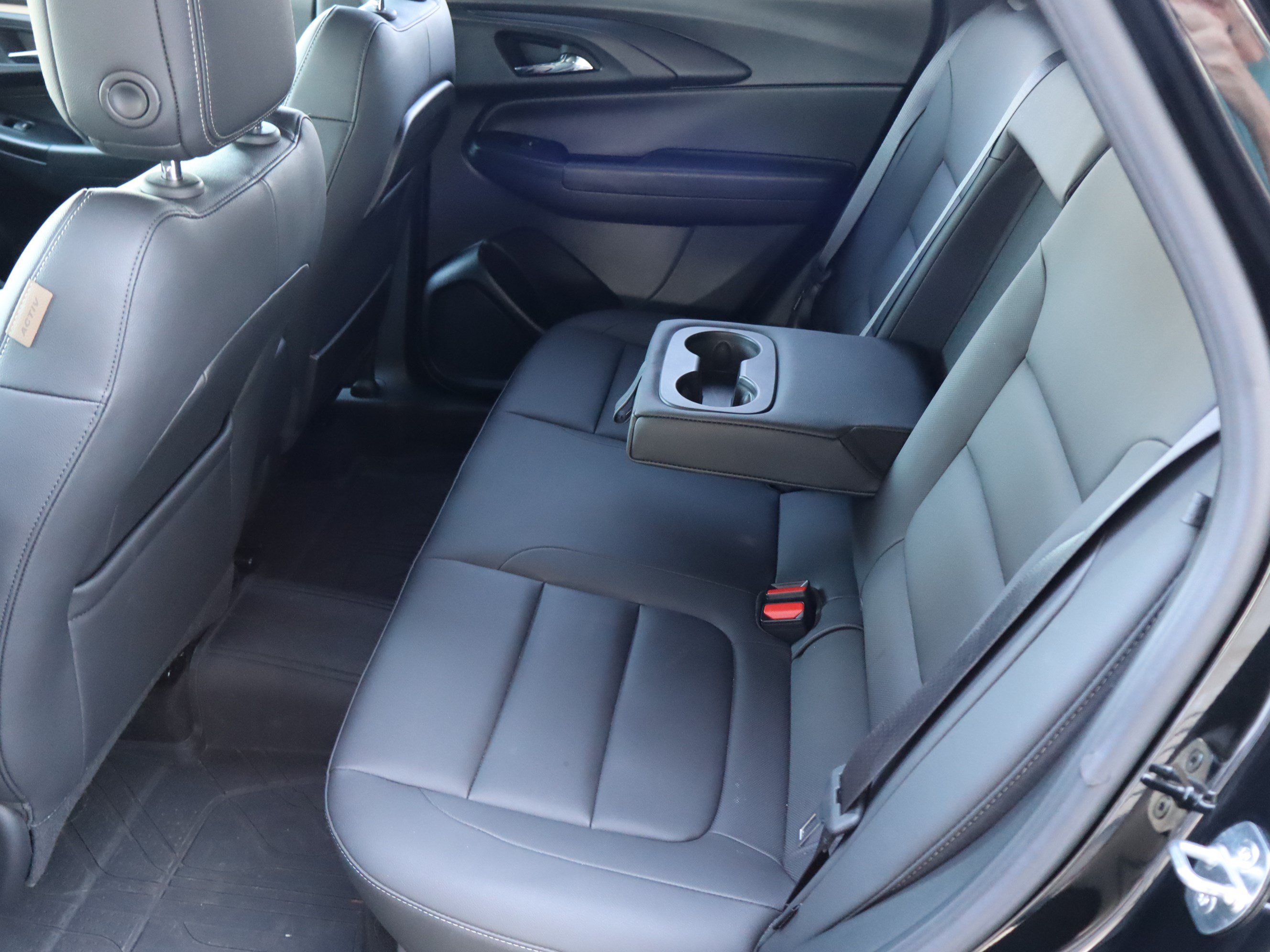 Used 2023 Chevrolet TrailBlazer ACTIV w/ Sun and Liftgate Package AWD/4WD image 33