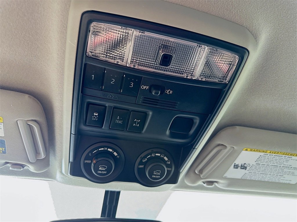 Used 2019 Toyota 4Runner TRD Off-Road Premium image 29