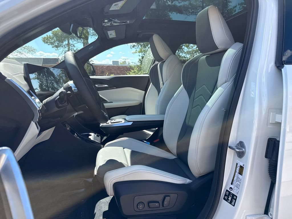 New 2026 BMW X2 xDrive28i w/ Technology Package AWD/4WD image 10