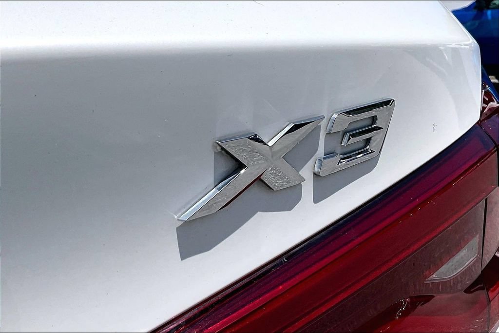 Used 2018 BMW X3 xDrive30i AWD/4WD image 24