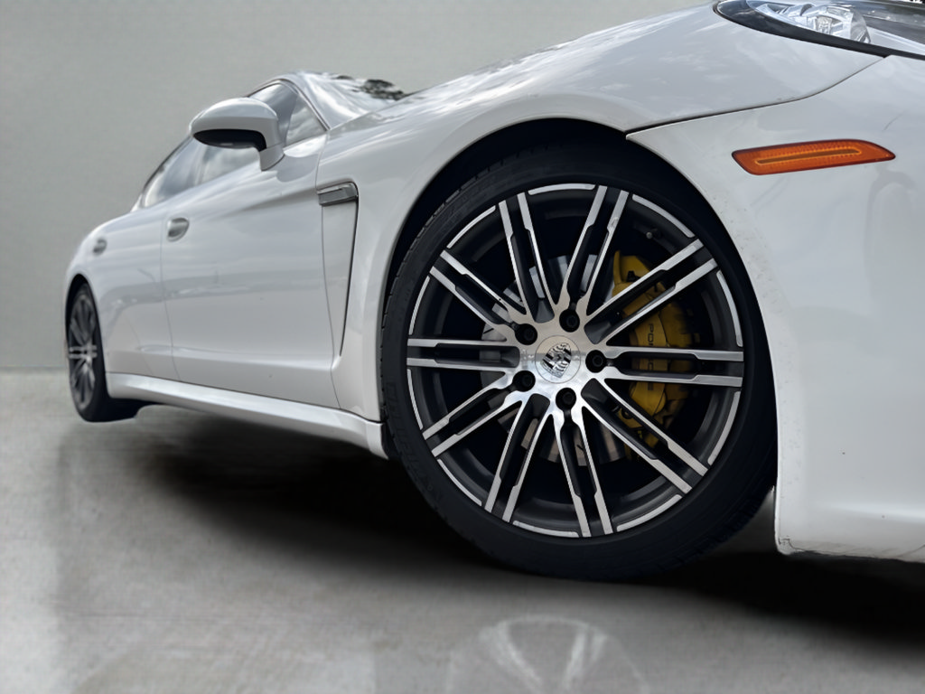 Used 2016 Porsche Panamera 4S AWD/4WD image 23