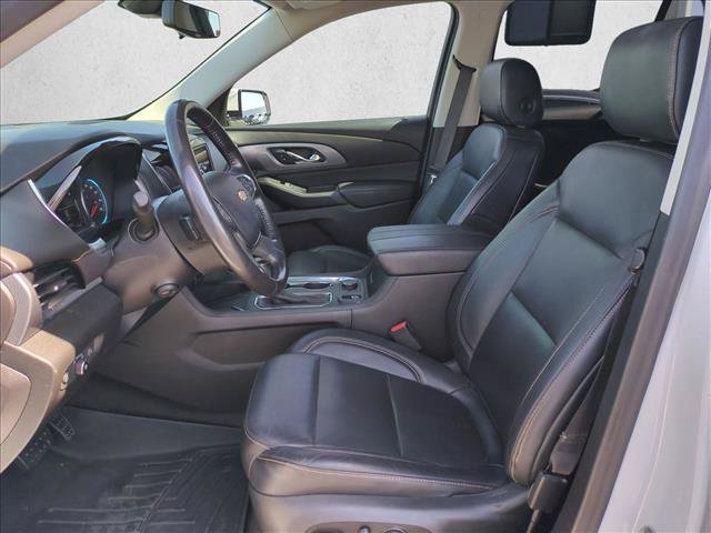 Used 2019 Chevrolet Traverse Premier w/ Driver Confidence II Package FWD image 17