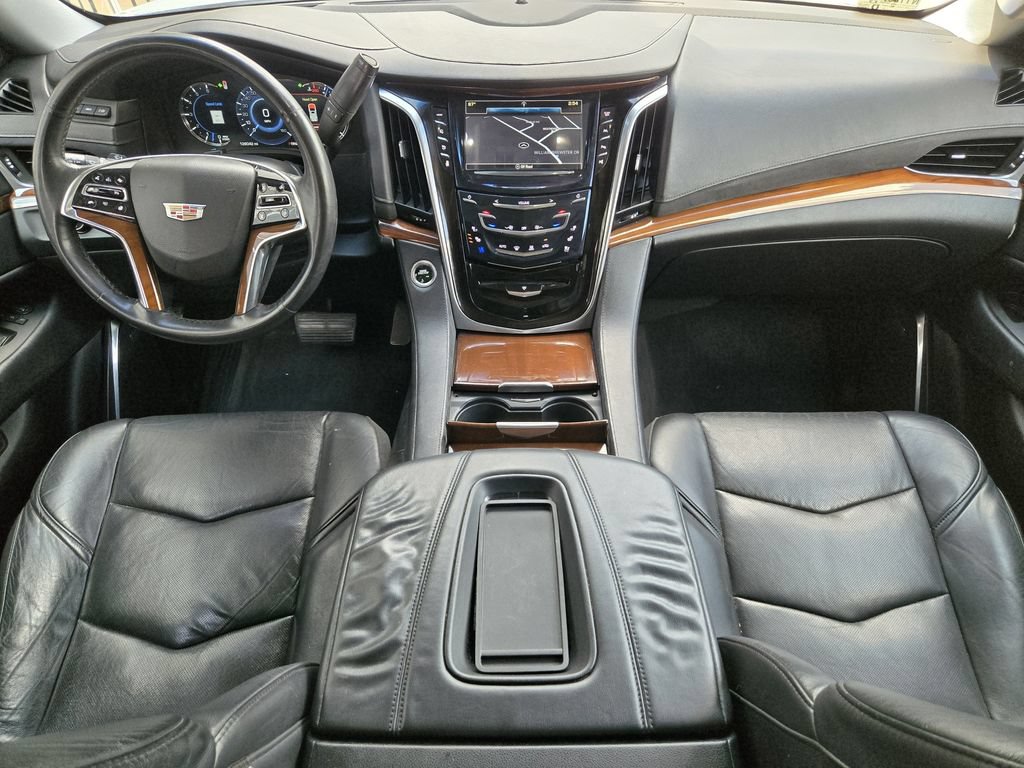 Used 2017 Cadillac Escalade Luxury RWD image 24