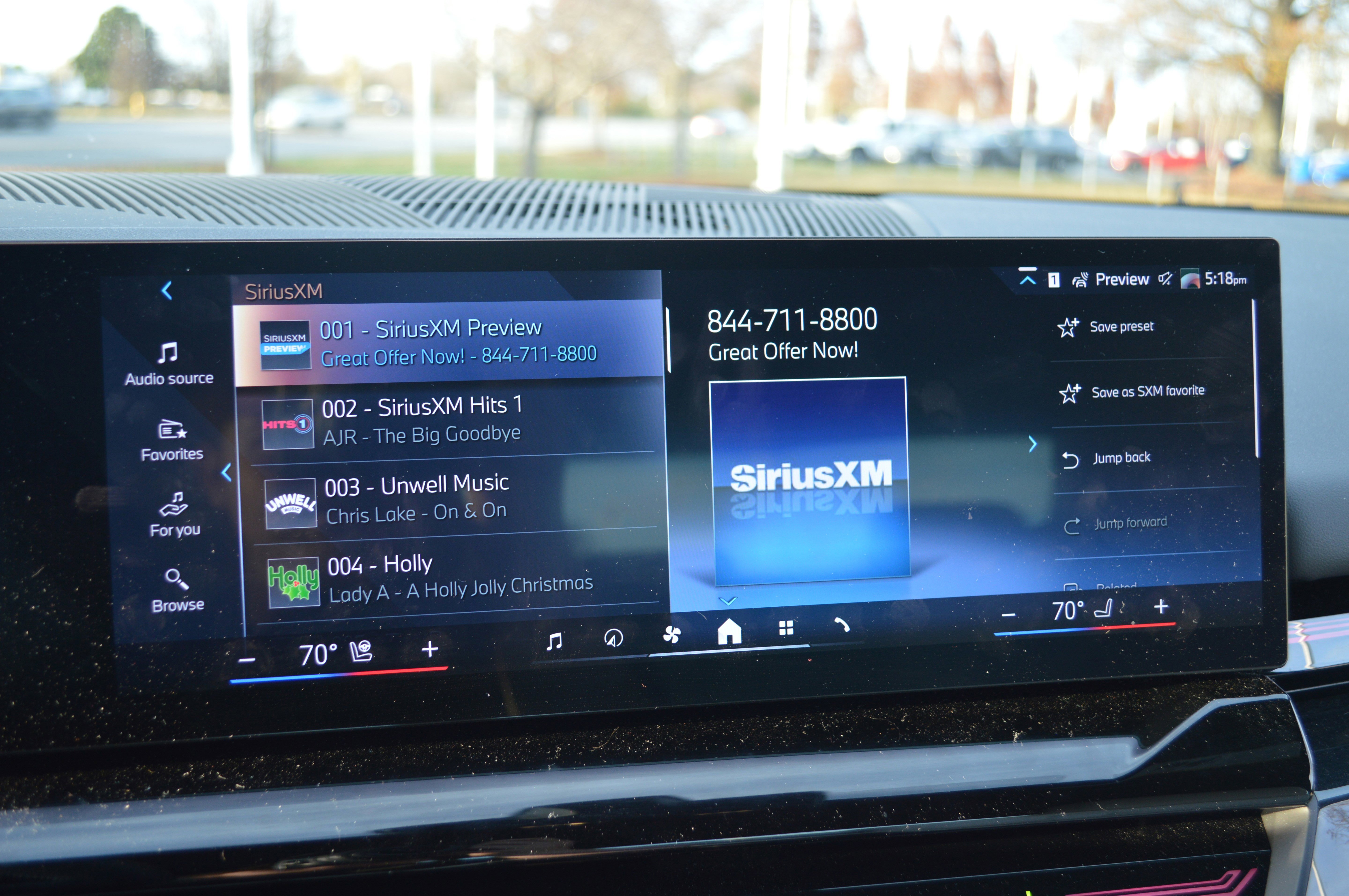 Used 2025 BMW 530i xDrive w/ Premium Package image 16