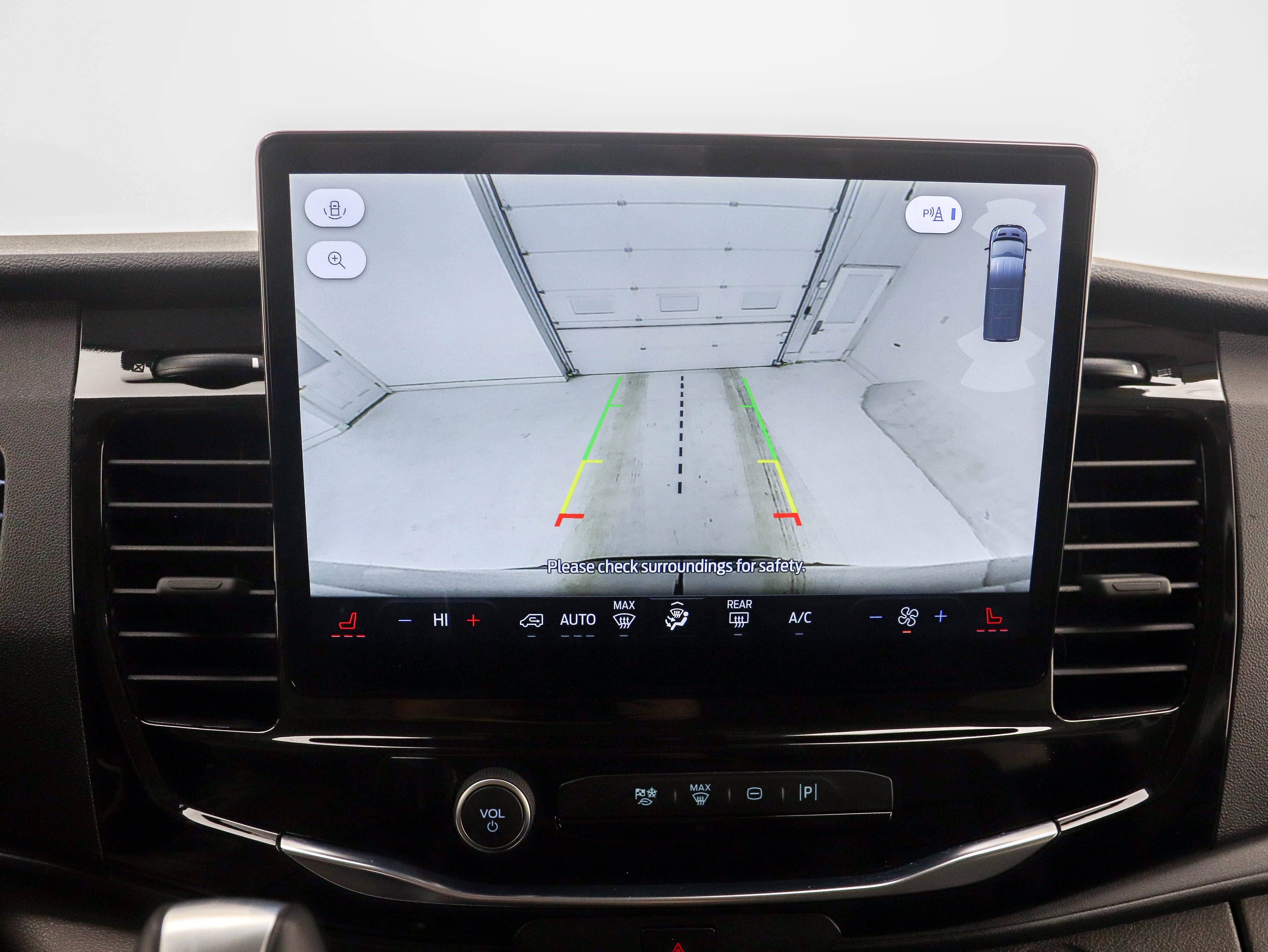 Used 2023 Ford Transit 350 XLT image 21