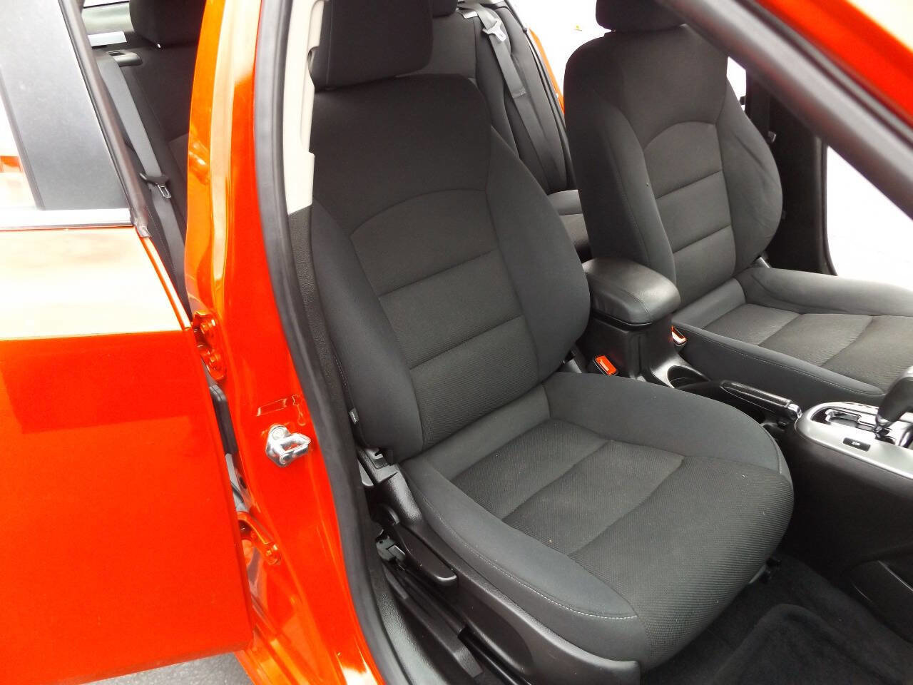 Used 2016 Chevrolet Cruze LT w/ Sun And Sound Package image 22