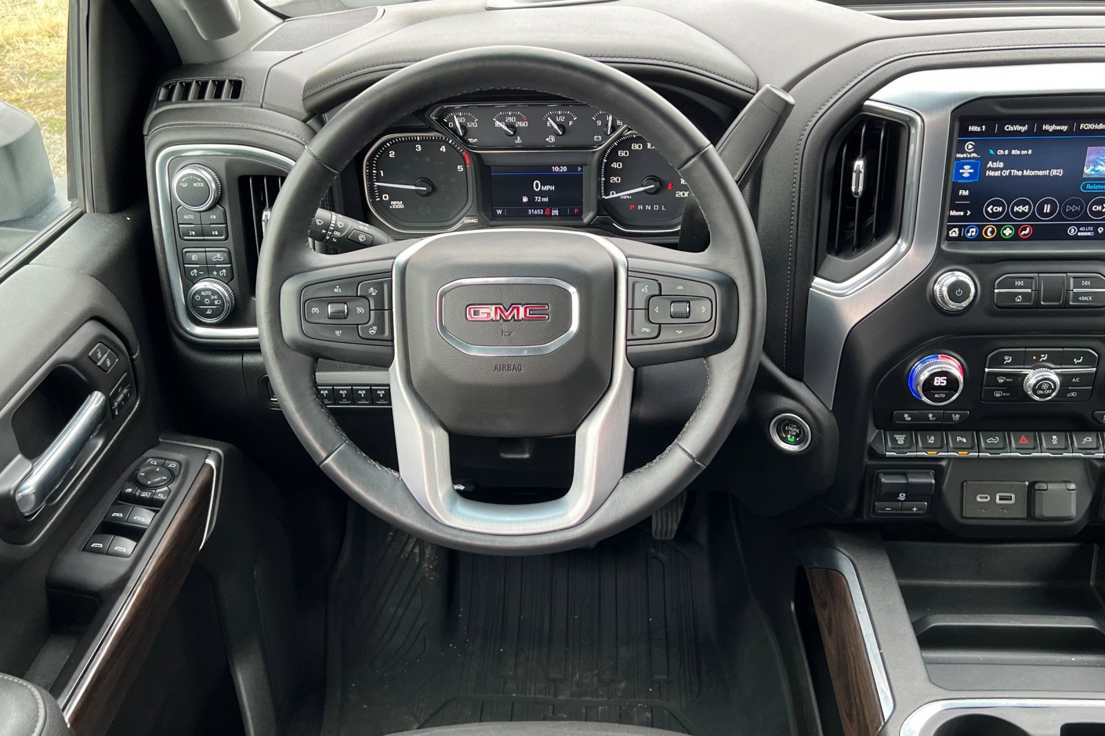 Used 2022 GMC Sierra 3500 SLT image 14