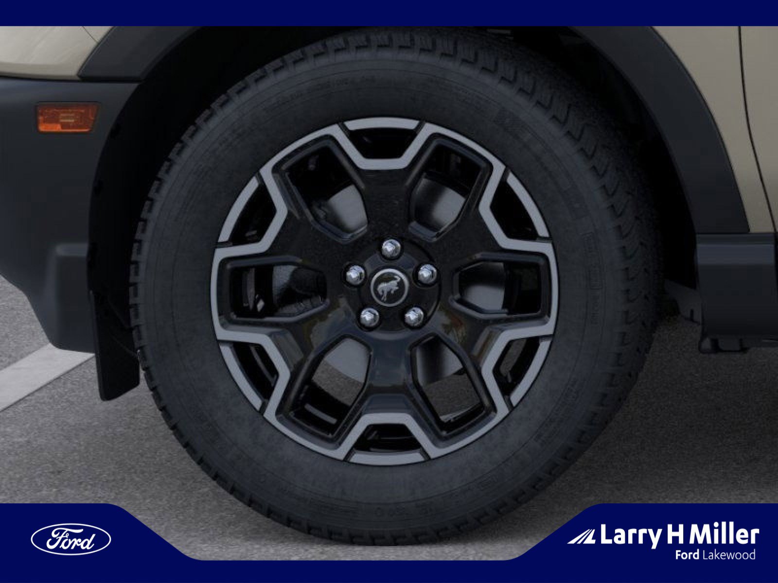 New 2025 Ford Bronco Sport Outer Banks w/ Outer Banks Tech Package+ AWD/4WD image 19