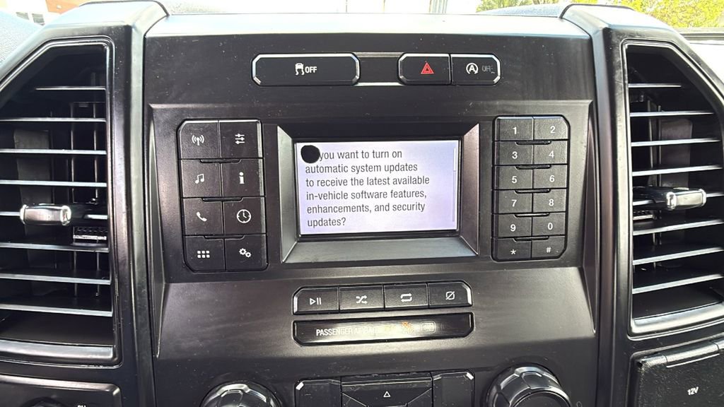 Used 2018 Ford F150 XL w/ Equipment Group 101A Mid AWD/4WD image 31