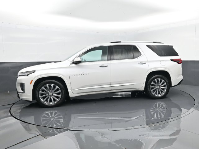 Used 2023 Chevrolet Traverse Premier AWD/4WD image 5