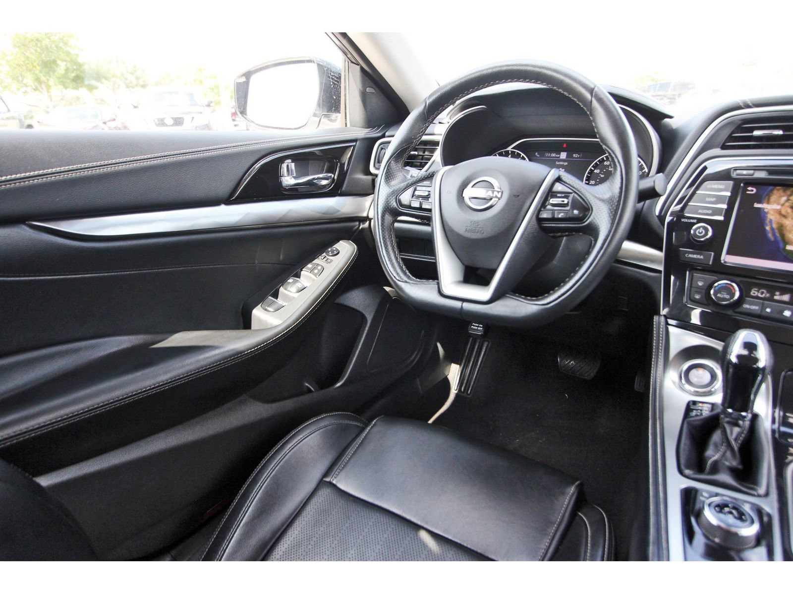 Used 2023 Nissan Maxima SV w/ Floor Mat Group FWD image 12