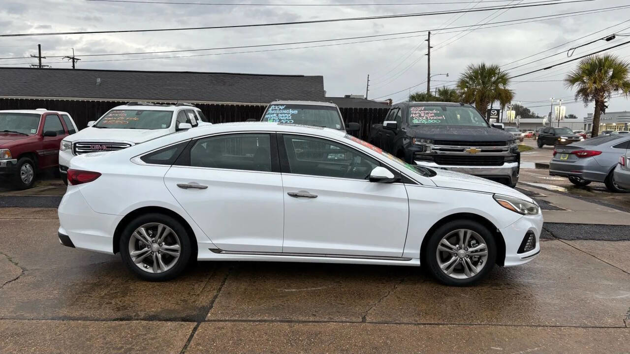 Used 2019 Hyundai Sonata Sport w/ Tech Package 03 image 2