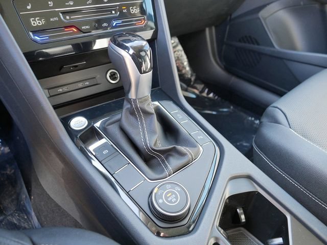 New 2026 Volkswagen Taos SEL AWD/4WD image 11