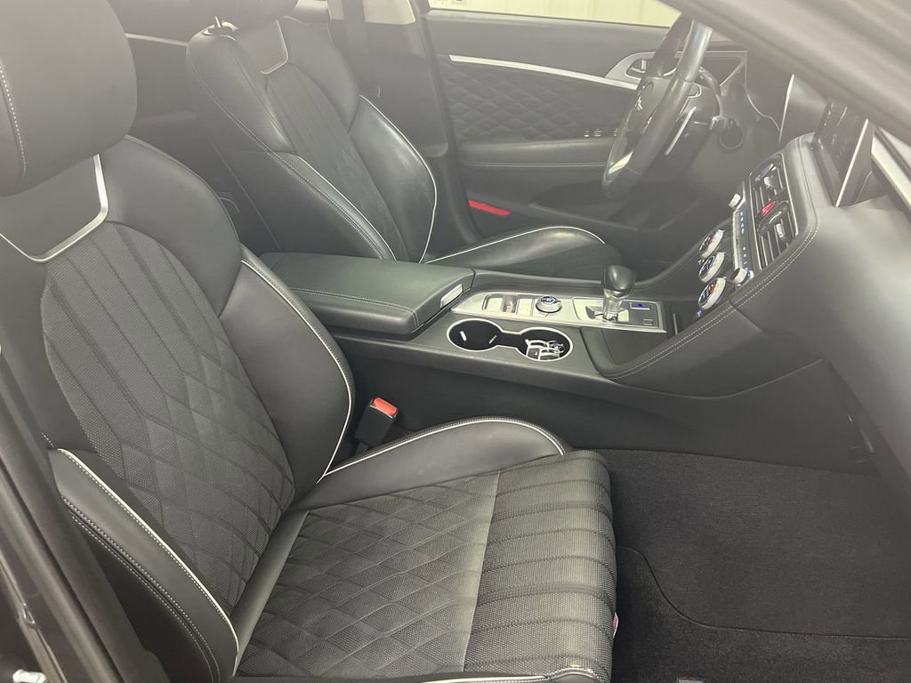 Used 2019 Genesis G70 3.3T Advanced w/ Prestige Package image 23