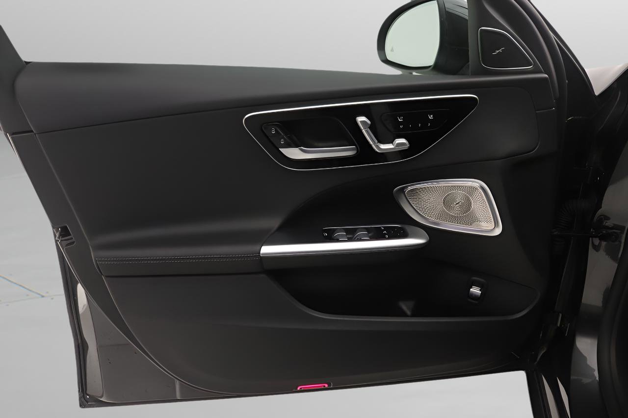 Certified 2023 Mercedes-Benz C 300 Sedan image 17