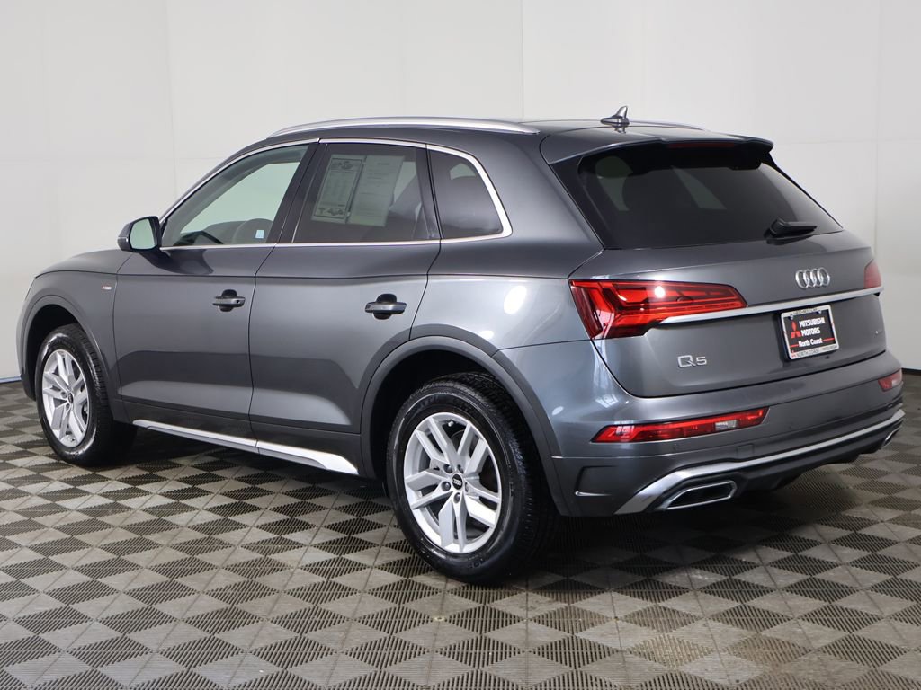 Used 2023 Audi Q5 2.0T Premium w/ Convenience Package image 10