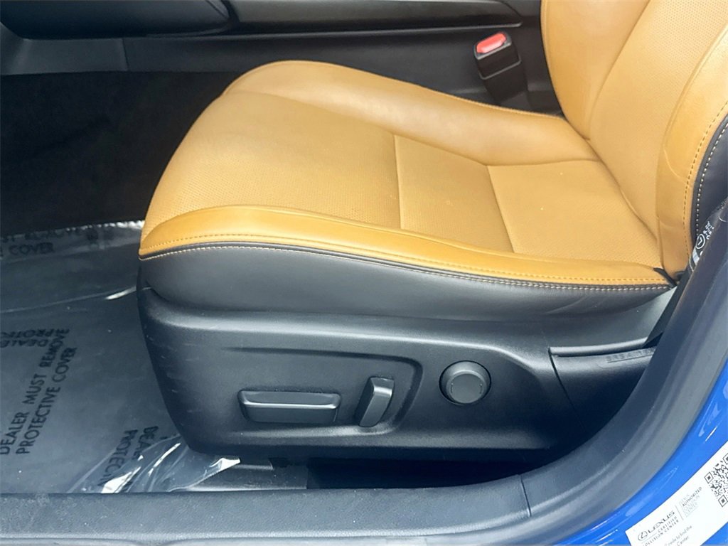 Used 2022 Lexus IS 300 w/ Premium Package image 14