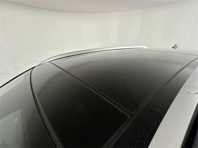 Used 2023 Hyundai Santa Fe SEL w/ Premium Package image 23