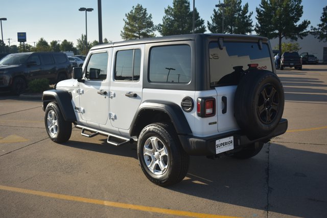 Used 2022 Jeep Wrangler Unlimited Sport AWD/4WD image 8