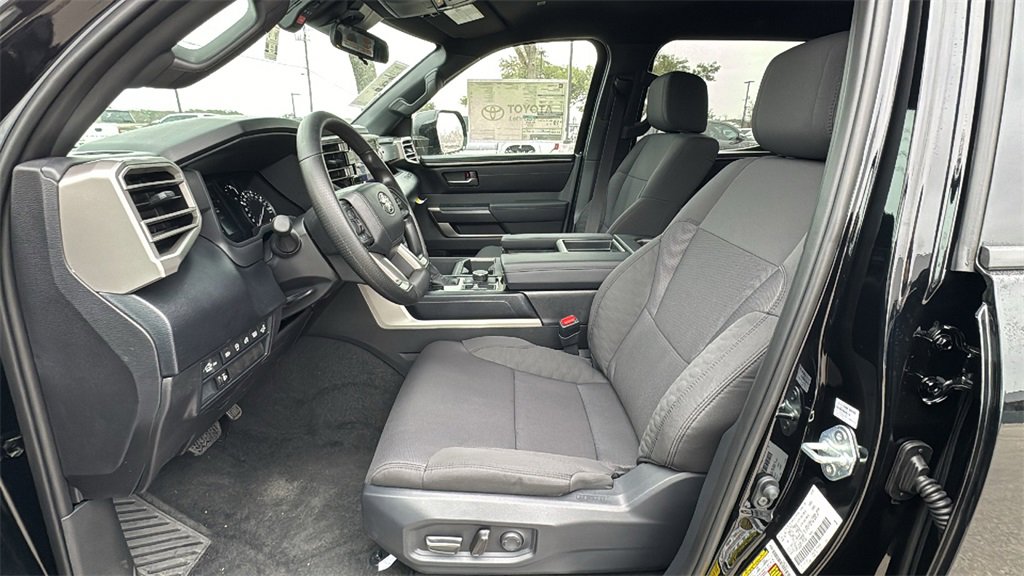 New 2026 Toyota Tundra SR5 image 18