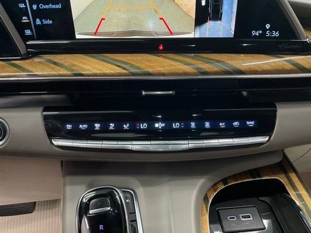 Used 2022 Cadillac Escalade Sport Platinum w/ LPO, ONYX Package AWD/4WD image 20