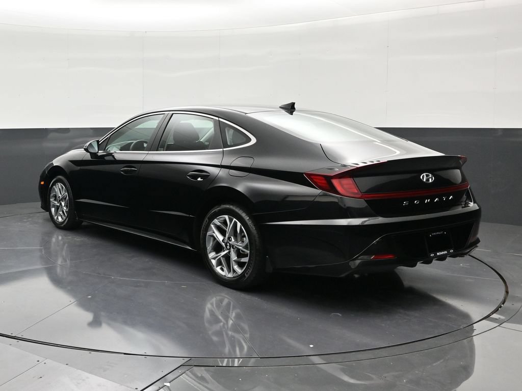 Used 2023 Hyundai Sonata SEL FWD image 3