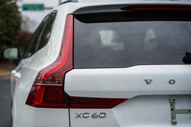 New 2026 Volvo XC60 B5 Plus w/ Protection Package Premier image 7