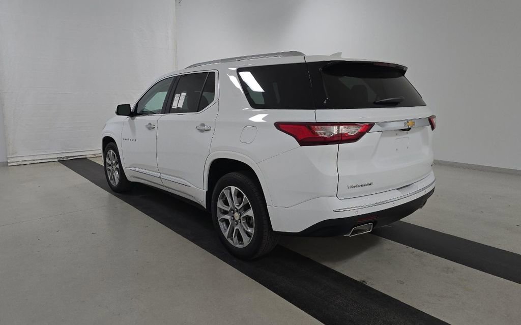 Used 2020 Chevrolet Traverse Premier w/ LPO, Floor Liner Package FWD image 6