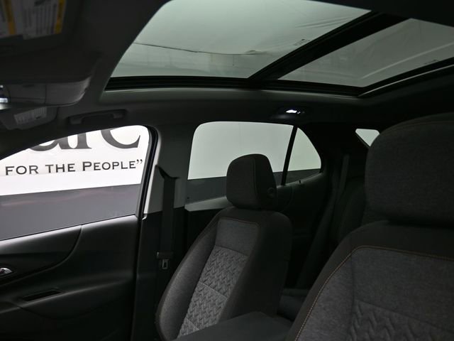 Used 2024 Chevrolet Equinox LT FWD image 17