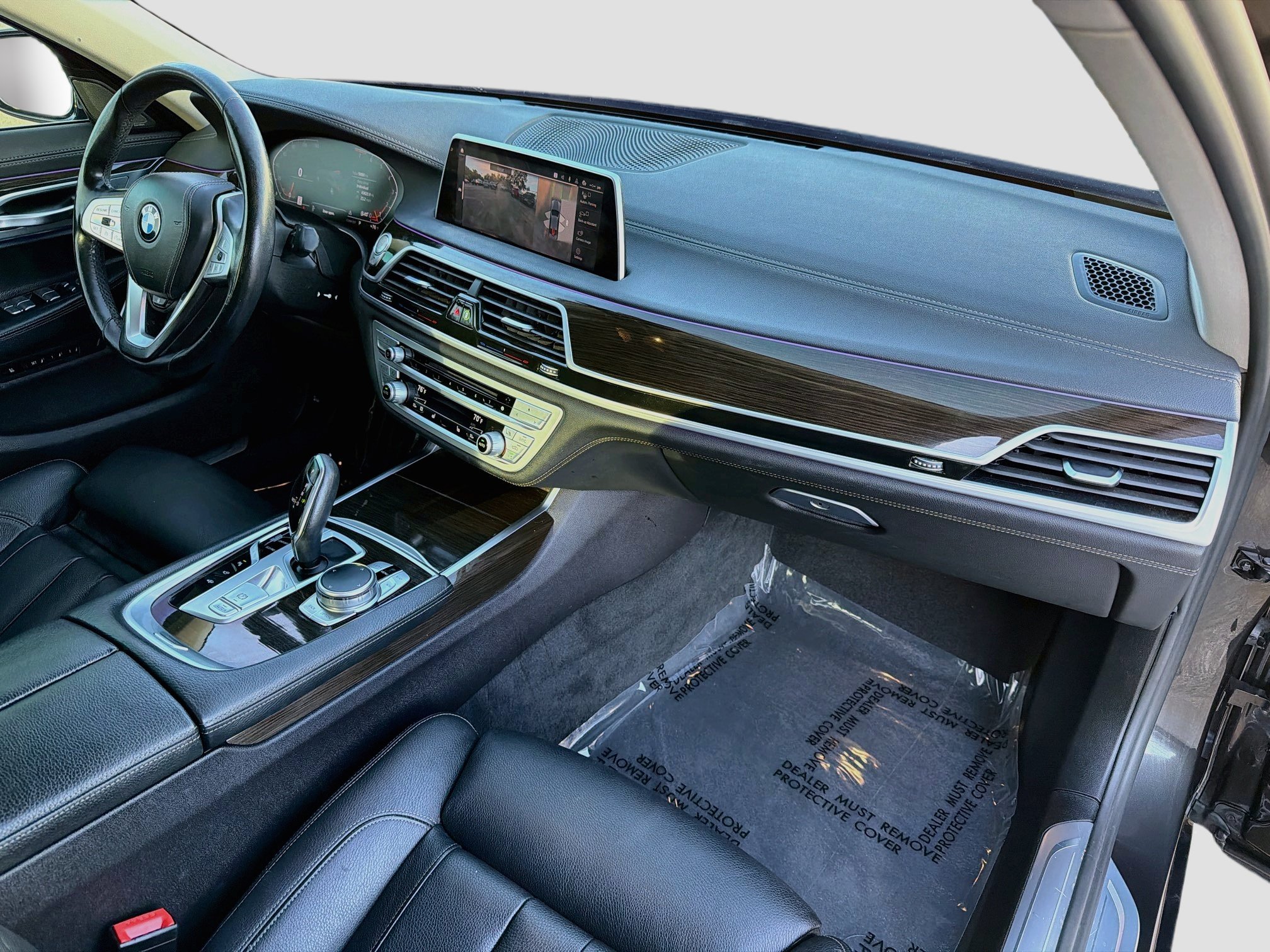 Used 2020 BMW 740i w/ Cold Weather Package RWD image 14