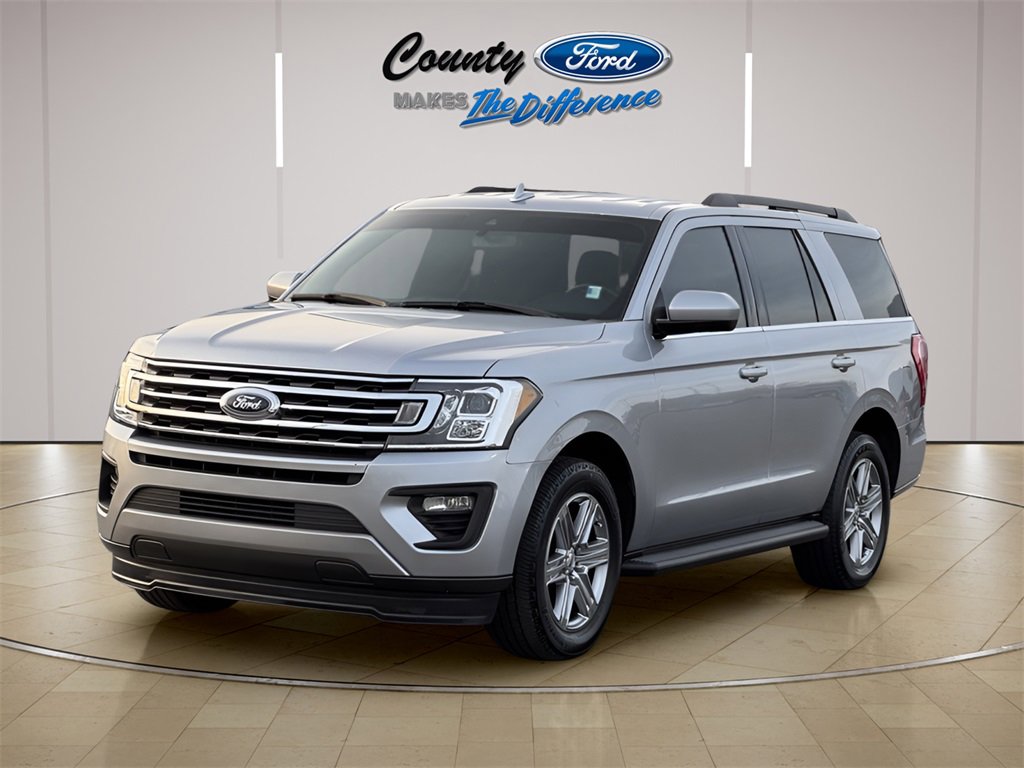 Used 2020 Ford Expedition XLT image 2
