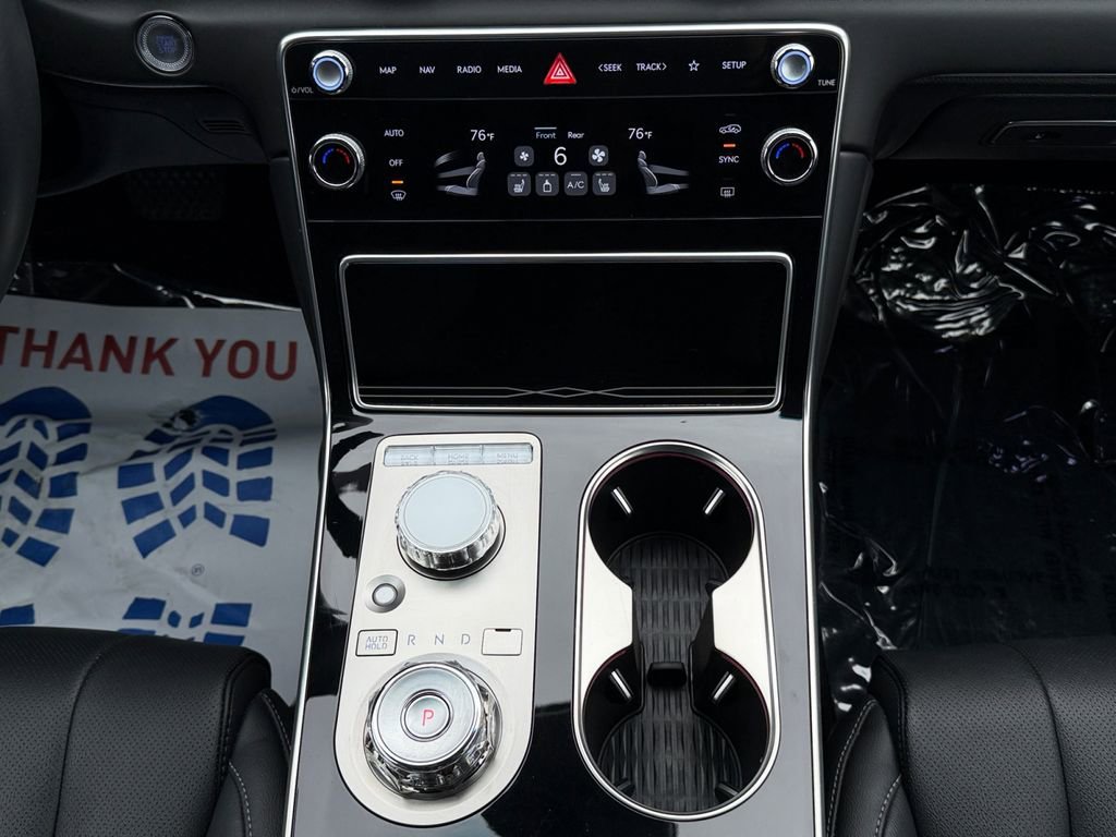 Used 2025 Genesis GV80 2.5T Standard image 11